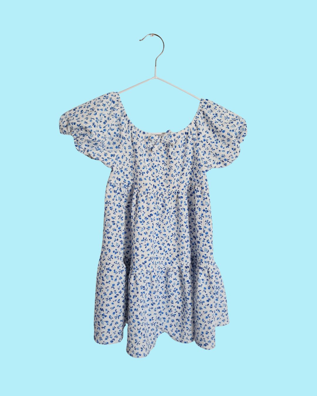 Robe fille PRIMARK blanc – 4-5 ans – imprimé fleuri bleu