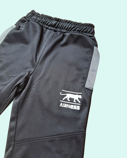 Pantalon de survêtement AIRNESS noir – 4 ans
